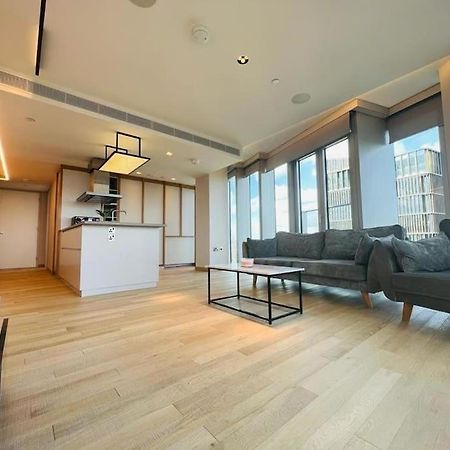 New Manhattan Loft Gardens Stratford London Exterior photo